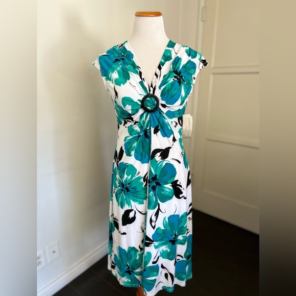 Evan Picone NWT Size 12P Pullover Stretchy Summer MIDI Dress - Picture 1 of 7